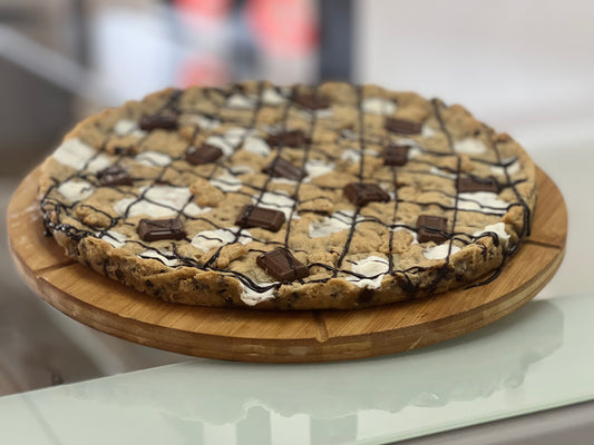 Smores Cookie Pizza